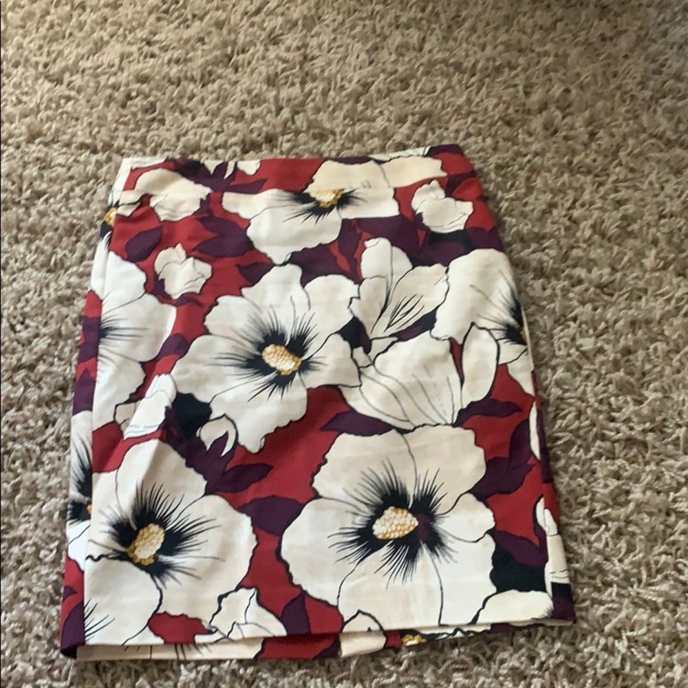 Ann Taylor business pencil skirt